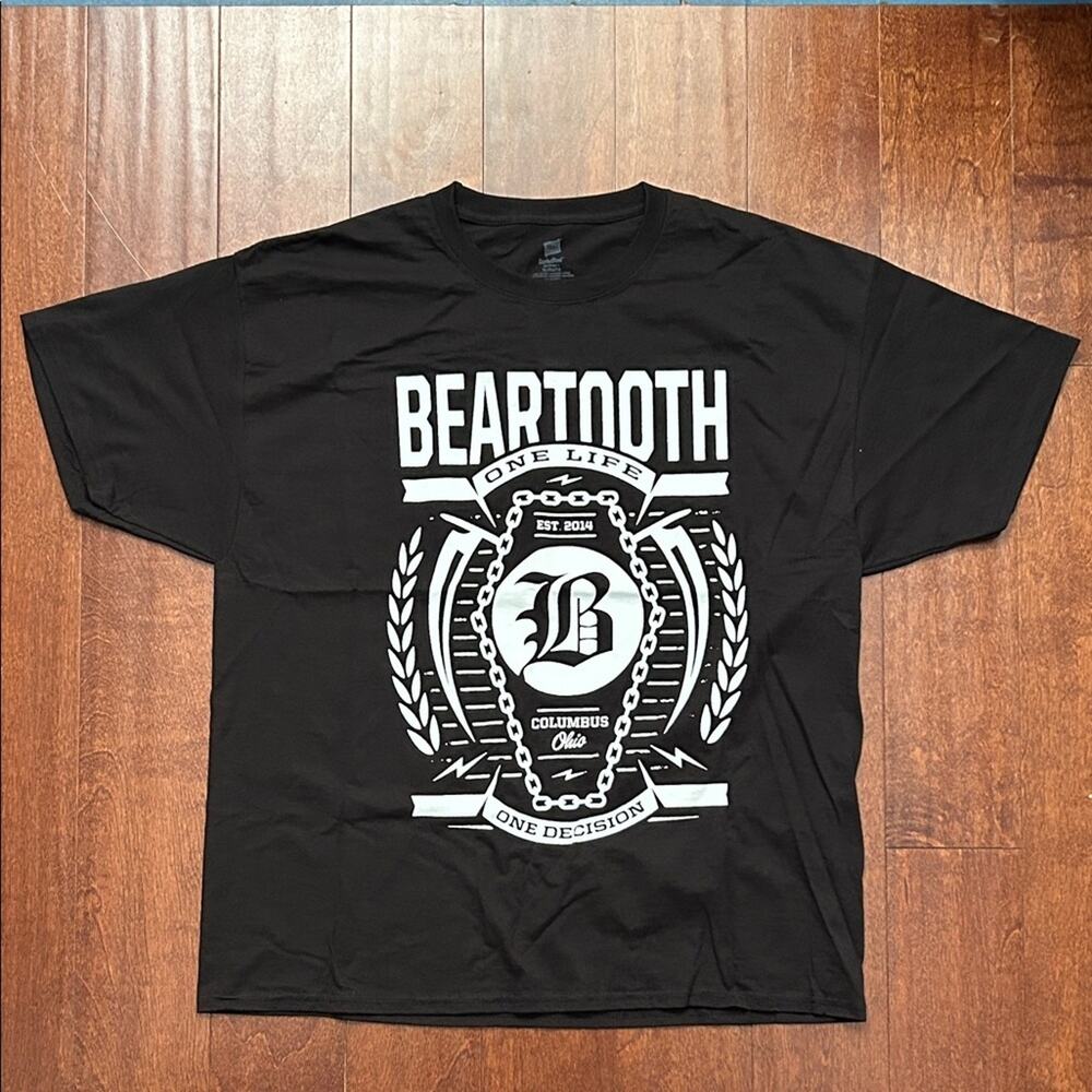 Beartooth Graphic Tee, Size XL, NWOT